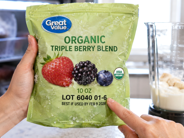Smoothie berries in the freezer? Check Great Value lot 6040 01-6 before using them