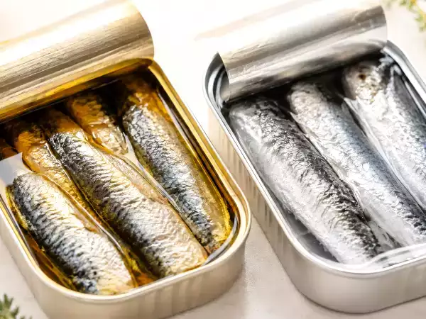 Sardines in oil or in water? Find out when each is the best choice