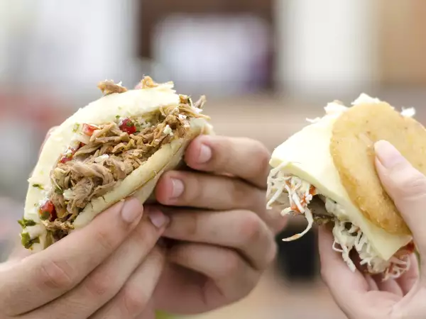 How to make perfect homemade arepas: Simple basic recipe + 7 common mistakes to avoid, what to watch