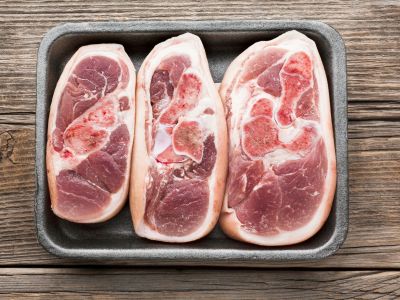 Fatal mistake: do you thaw meat the wrong way?