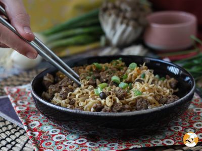 Level up your instant noodles with this recipe!