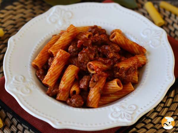 Bland pasta night? 5 sausage pasta ideas that bring instant flavor to the table