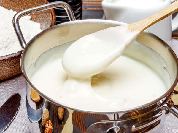 Did your béchamel sauce turn out wrong? What to do if it's too thick or lumpy