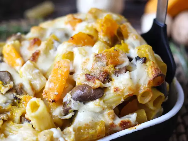 This baked pasta dish combines creaminess with the scent of fall, bringing the flavors of the season to the table