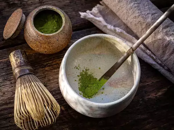 Matcha latte too bitter or clumpy? How to make it smooth and creamy every time