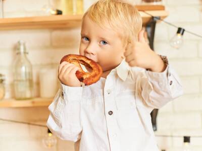 Top 10 most dangerous foods for children under 5 years of age due to choking risk