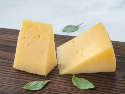 11 low lactose cheeses that you can enjoy if you are lactose intolerant - no hassle!