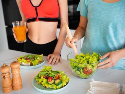 Is it better to eat and drink before or after a workout?