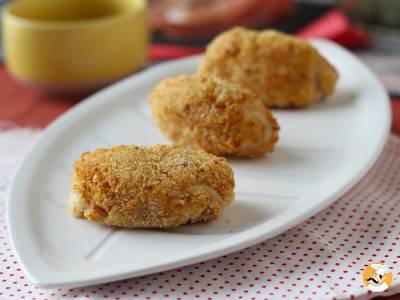 The tricks you need to fry perfect Spanish croquetas and prevent them from exploding