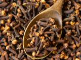 Articles: Chew just one clove a day and watch your health change!