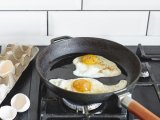 The perfect fried egg: secrets and tips from Spain for a foolproof recipe
