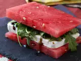 Articles: The watermelon sandwich: a fresh and surprising recipe that's got TikTok buzzing!