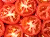 Articles: The untold truth about removing seeds from tomatoes and how it affects flavor, texture and cooking