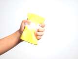 Articles: Cut a corner off your dish sponge: a small trick that simplifies everything in everyday life