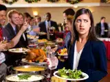 Articles: Balance during the holidays is possible without turning into the person who ruins the vibe at every dinner