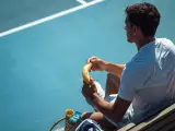 Articles: Tennis players' energy snacks during breaks: what they eat and why