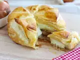 Articles: Daily Menu, may 5: A cozy culinary journey: flaky camembert, dill rice, and vanilla mousse