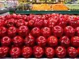 Articles: Why supermarket apples are so shiny? What experts say about wax, pesticides, safety and washing