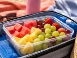 Articles: Take fruit to the beach without the heat ruining your snack: easy, practical ways to keep it cool