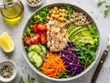 Articles: Turn salads into satisfying meals with these ingredients - stop the 4 p.m. hunger pang for good