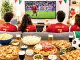 Articles: Entre um golo e outro, estes 20 aperitivos podem ser o motivo de ninguém querer sair do sofá