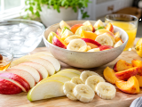 Articles: Will cut fruit brown immediately? Practical, lemon-free methods to keep slices fresh and appealing