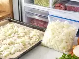 Articles: Store pre-chopped onions in the freezer without odor or frost: one simple step that works every time