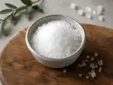 Articles: Fine salt vs fleur de sel vs pink salt vs iodized salt: Which one should you use for home cooking?