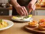 Articles: Daily menu, September 10: delightful endive boats, creamy spaghetti al burro, and elegant apple rose tartlets