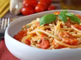 Articles: 12 tomato pasta recipes to cook now, while summer tomatoes are at their sweetest and freshest
