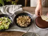 Articles: Daily menu, October 8: a refreshing salad, rich veal sweetbreads, and a guilt-free dessert