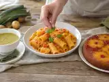 Articles: Daily menu, October 13: warming leek and potato soup, creamy bell pepper pasta, and delightful pineapple upside down cake