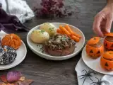 Articles: Daily menu, October 30: Halloween cheese pumpkins, mushroom-gratin beef and chocolate mousse mandarins