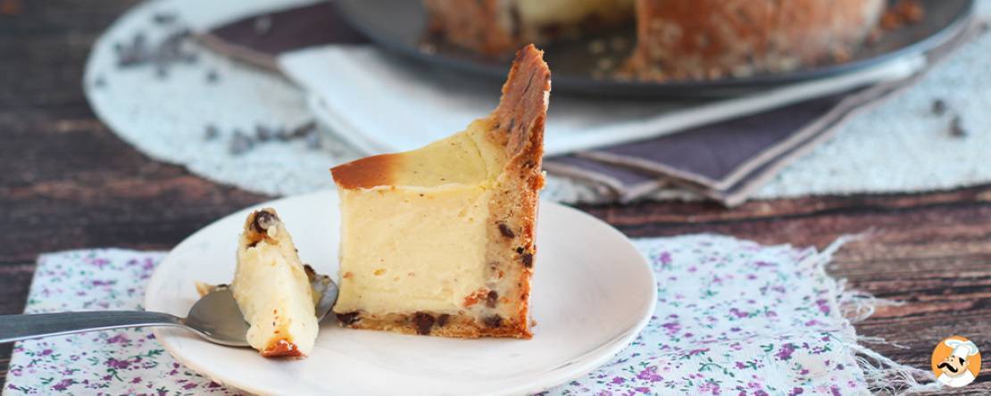 Flankie: the perfect combo of flan and cookie!