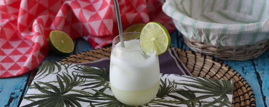 The most refreshing lemonade with lime and condensed milk