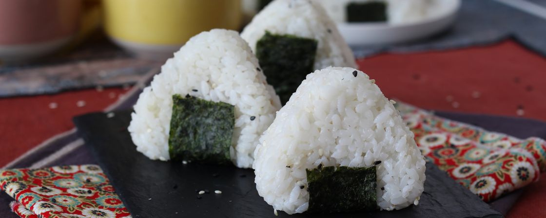 Let's make Japanese onigiri!