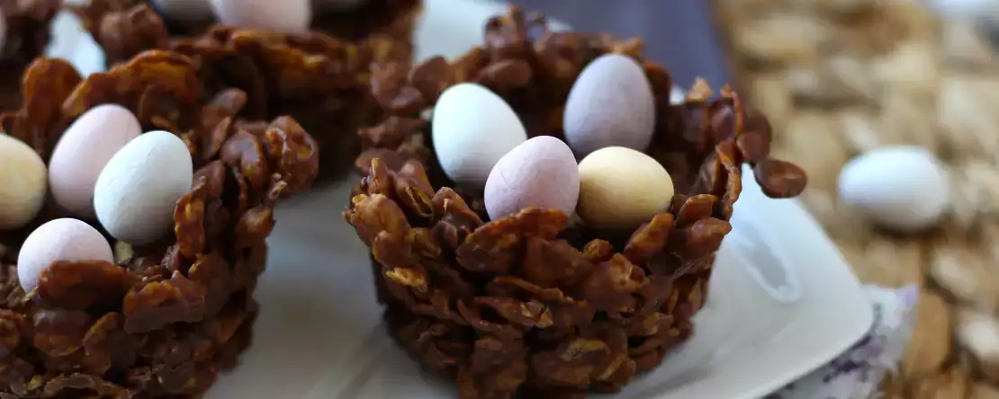 Desert roses easter nests