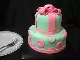 Recipe Fondant Cake - Lemon Cake with Whipped White Chocolate Ganache and Raspberry Jam Filling