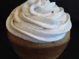 Recipe Pumpkin spice cupcakes with honey cinnamon cream cheese frosting