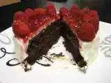 Recipe Chocolate cake with raspberry & ganache filling