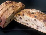 Recipe Whole wheat raisin-walnut artisan bread