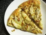 Recipe Pear & caramelized onion flatbread
