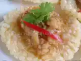 Recipe Khao tang naa tang (rice crackers with prawn sauce)