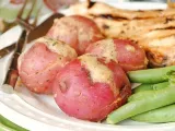 Recipe Paprika, basil and garlic red skin potatoes