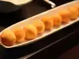 Recipe Buñuelos (cheese beignets)