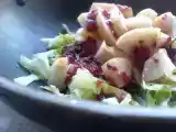 Recipe Lettuce and pear salad with a quick raspberry vinaigrette