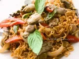 Recipe Stir fried sizzle instant noodle with oyster (pad cha mama kab hoi nang rom)