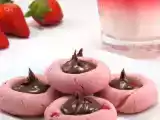 Recipe Strawberry-nutella thumbprint cookies [eggless recipe]