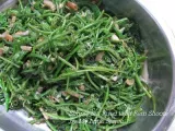 Recipe Simple spicy stir fried wild fern shoots