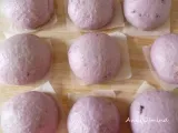 Recipe Steamed creamy purple sweet potato custard bun (紫薯奶黄包）